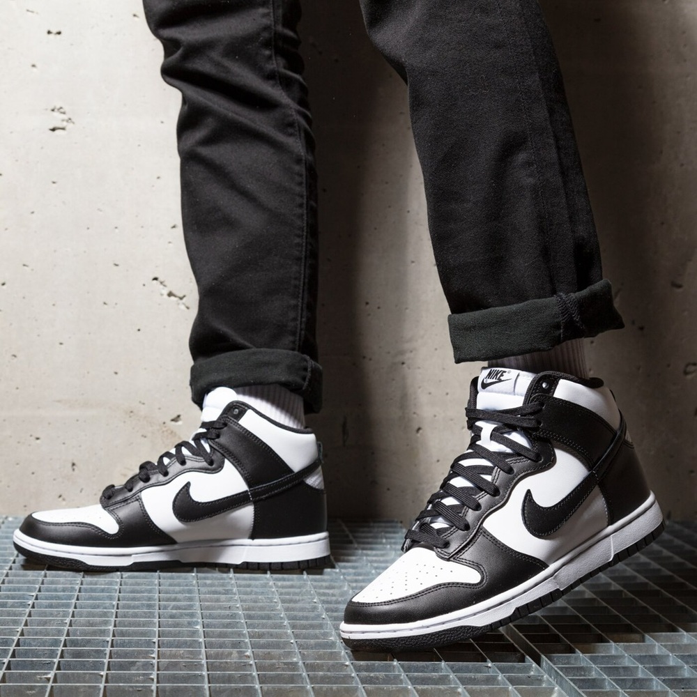 Nike Dunk High Retro - Picture 2 of 8